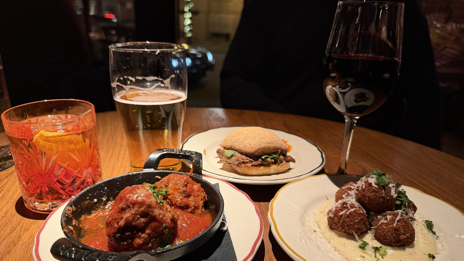 coctail, beer, meatballs and sliders