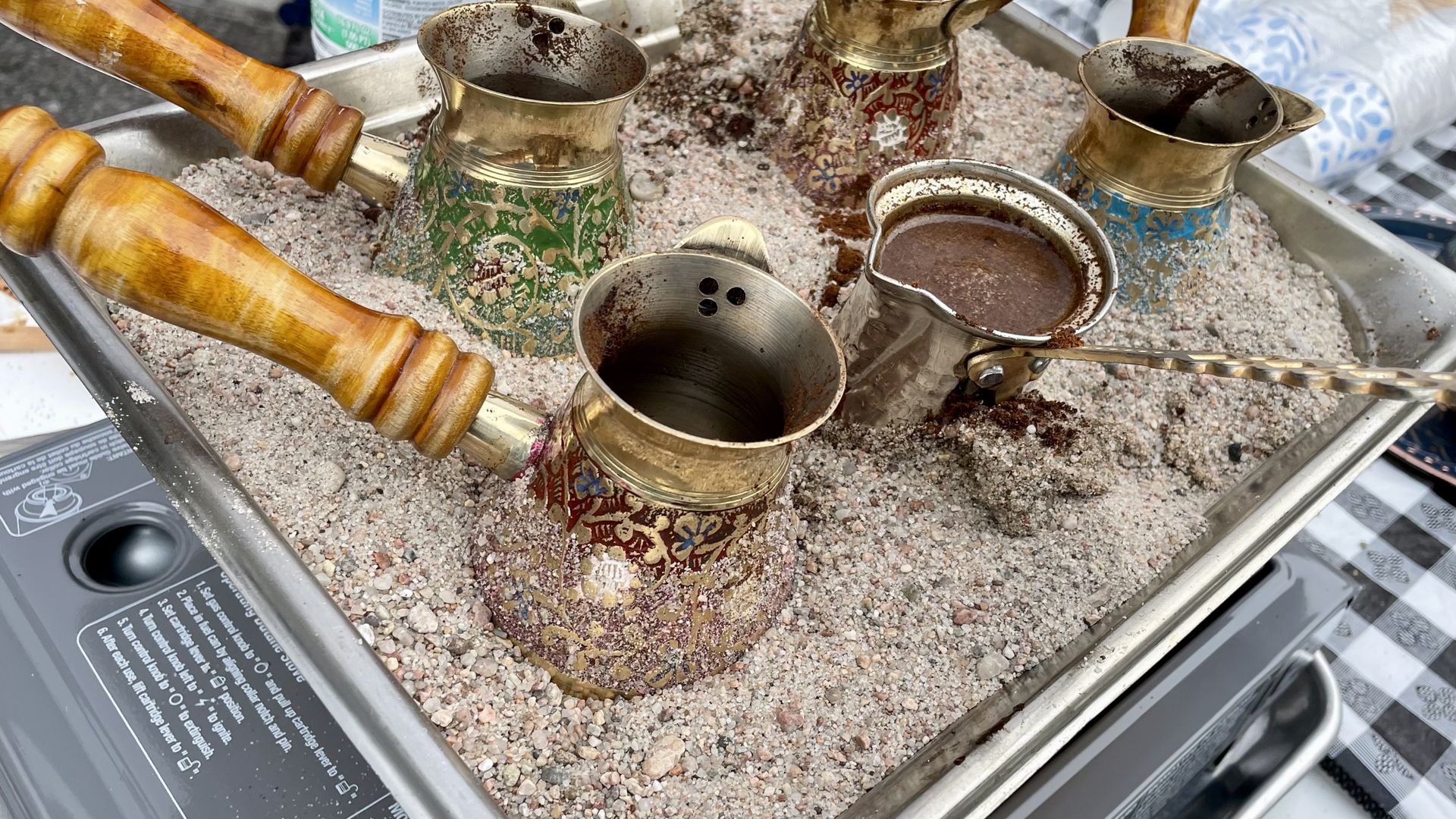  A photo of sand coffee.
