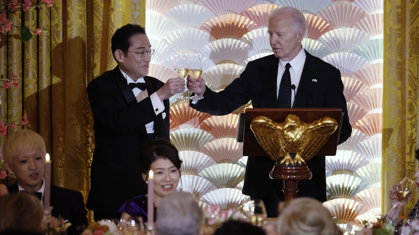 Biden, Japan's Kishida forge closer ties to counter China in Pacific