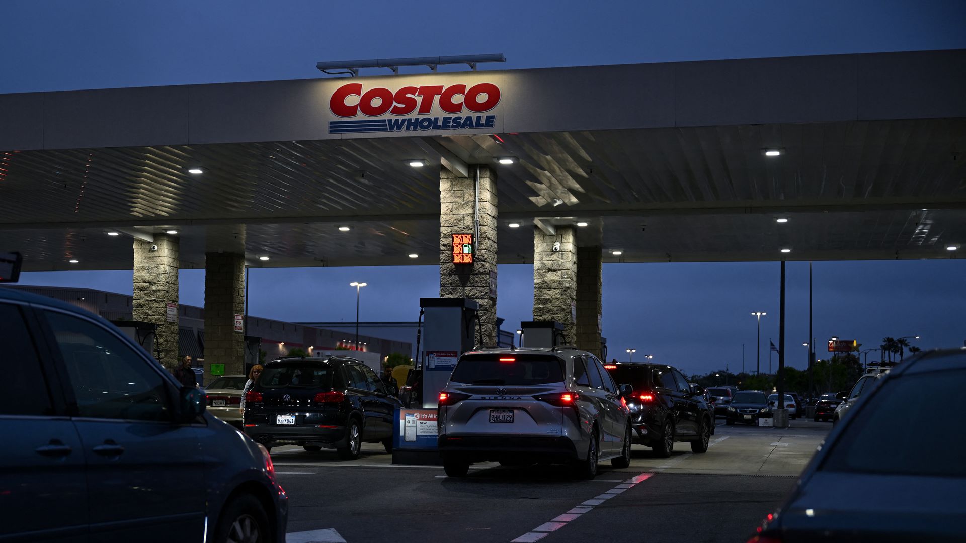 Costco hours 2025 most gas stations open until 10pm weekdays with new