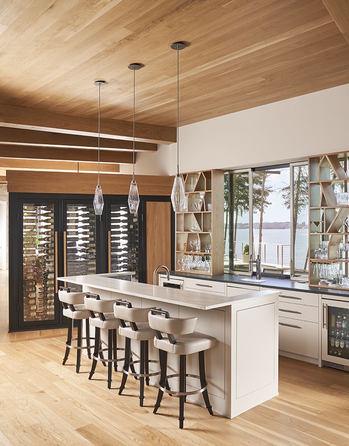 2020 Finalist- Lakefront Living kitchen area