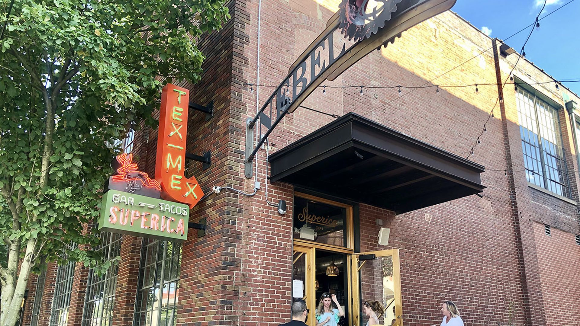 superica exterior reopening