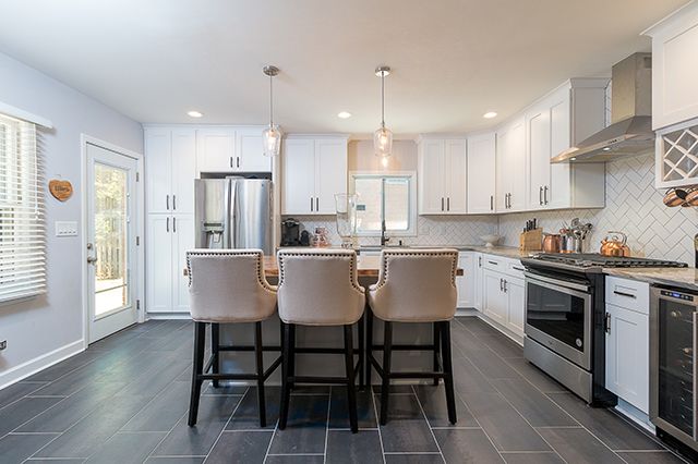 6324 Honegger Drive kitchen