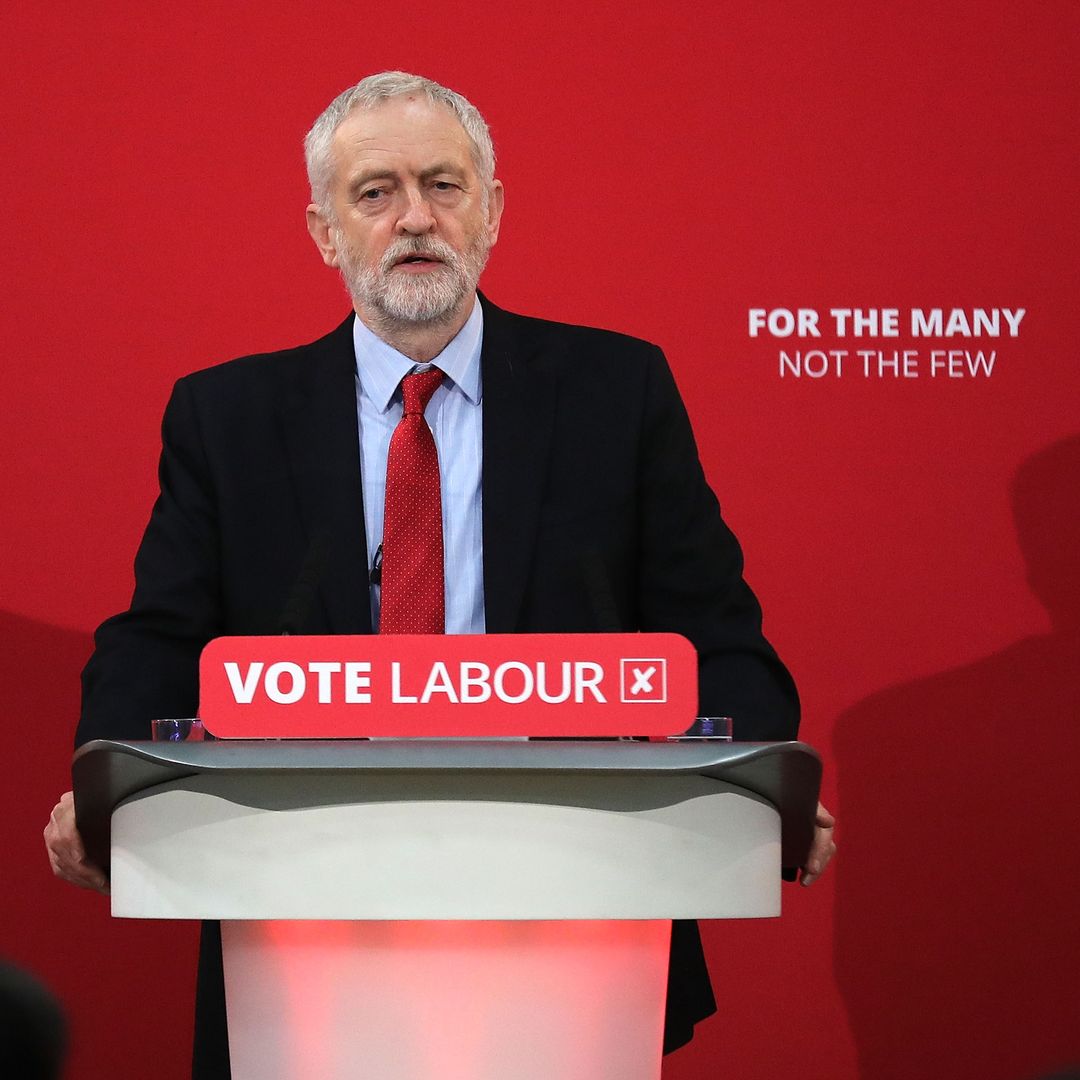 f you can laugh while people risk death, you are unfit for office., image size:1080x1080