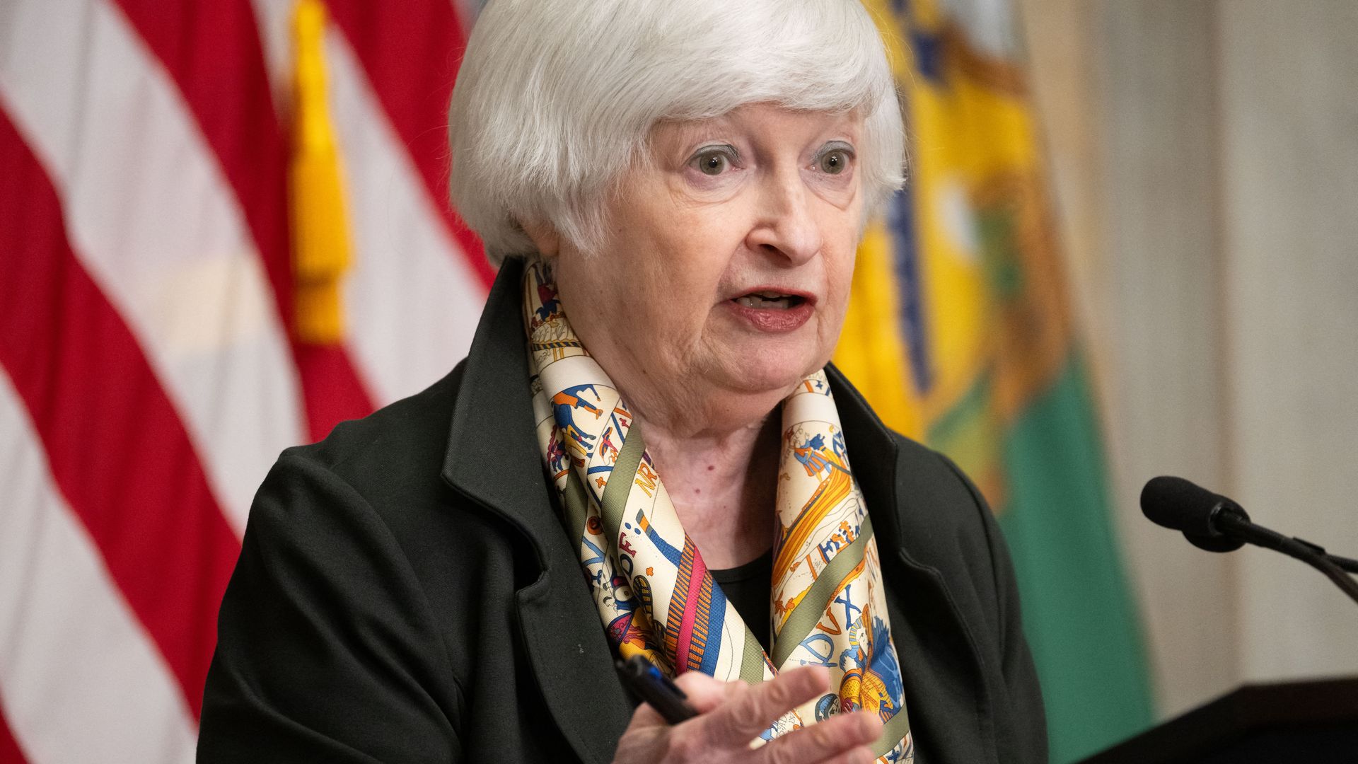 Yellen speaks on stage