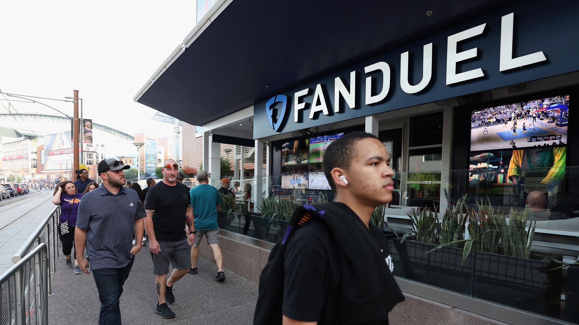 walking by fanduel sportsbook