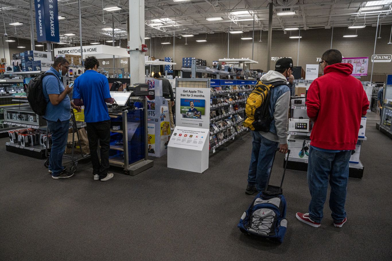 Best Buy's future plans include closing stores and shrinking floors - Axios  Twin Cities