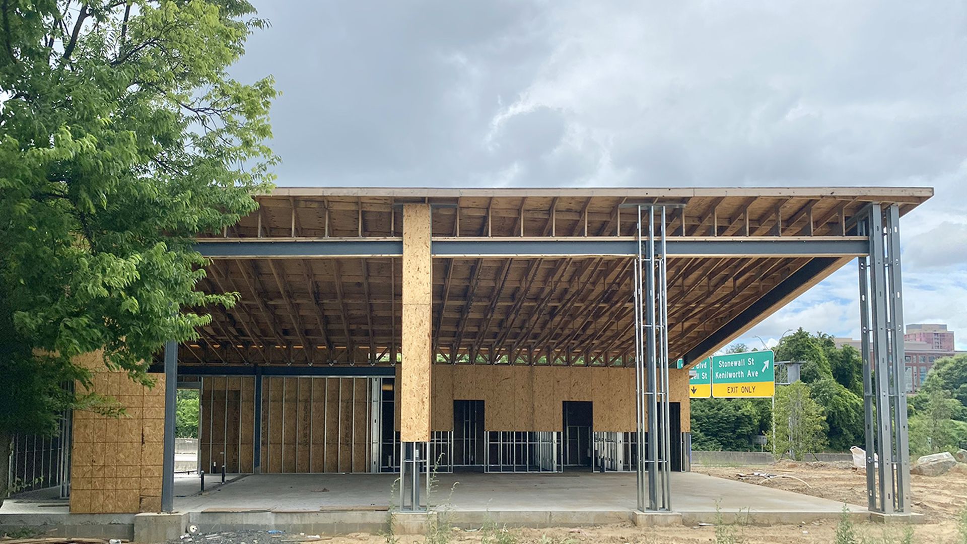 d9 brewing beer garden uptown