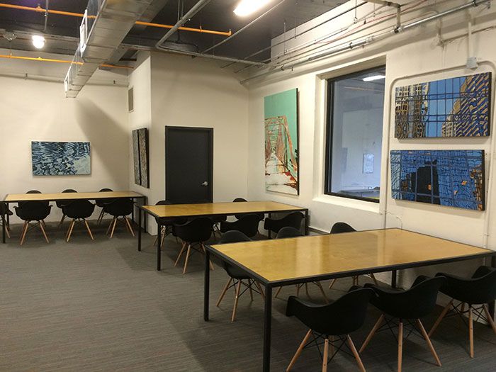 meeting-tables-advent