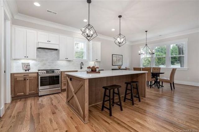 903 Millbrook Road kitchen