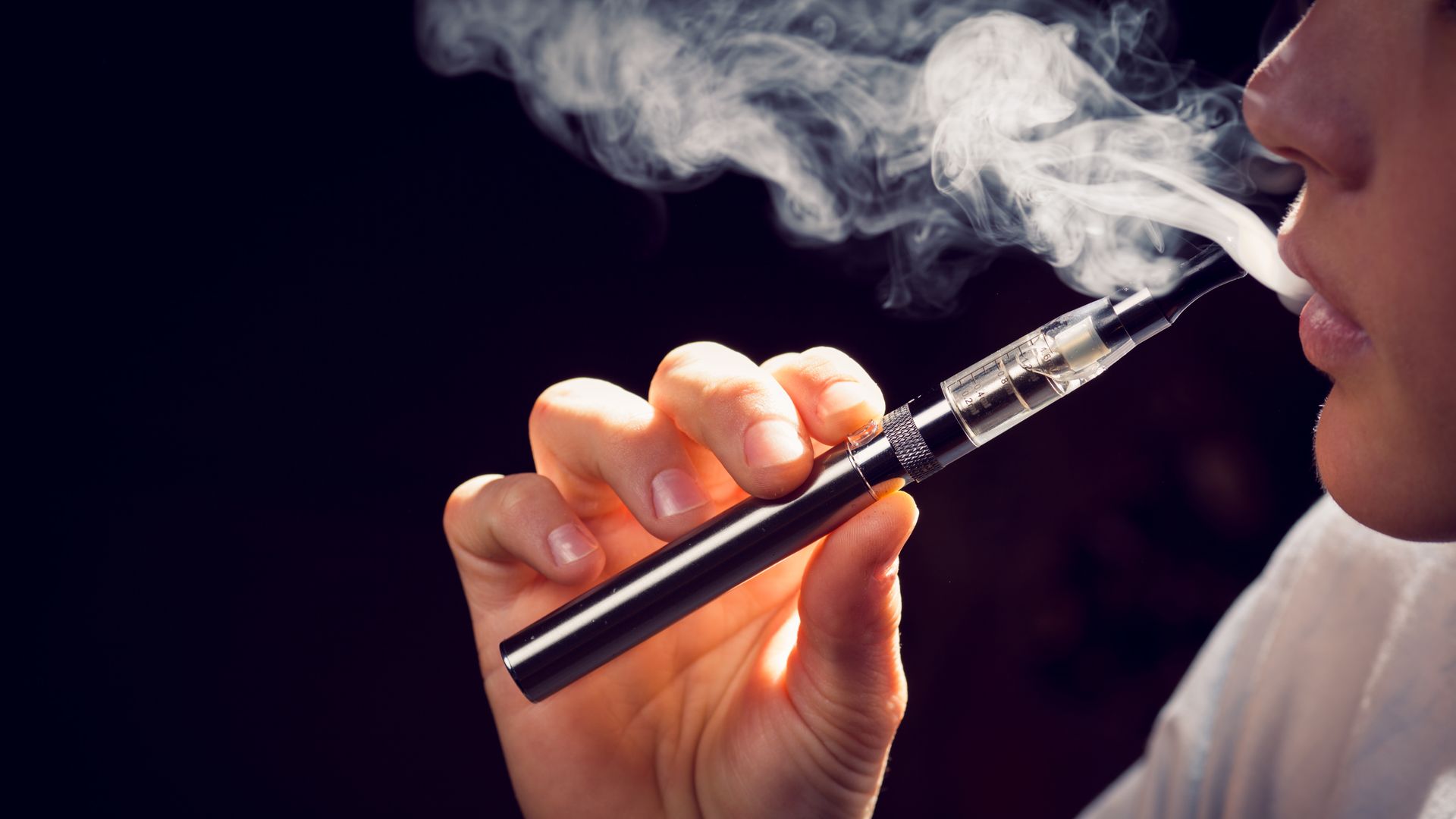 San Francisco is first U.S. city to ban e cigarettes