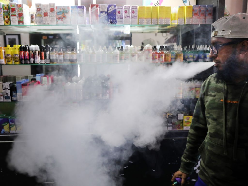 Oregon bans flavored vaping products