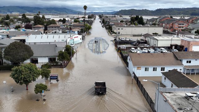 In pH๏τos: Atmospheric river floods storm-ravaged California