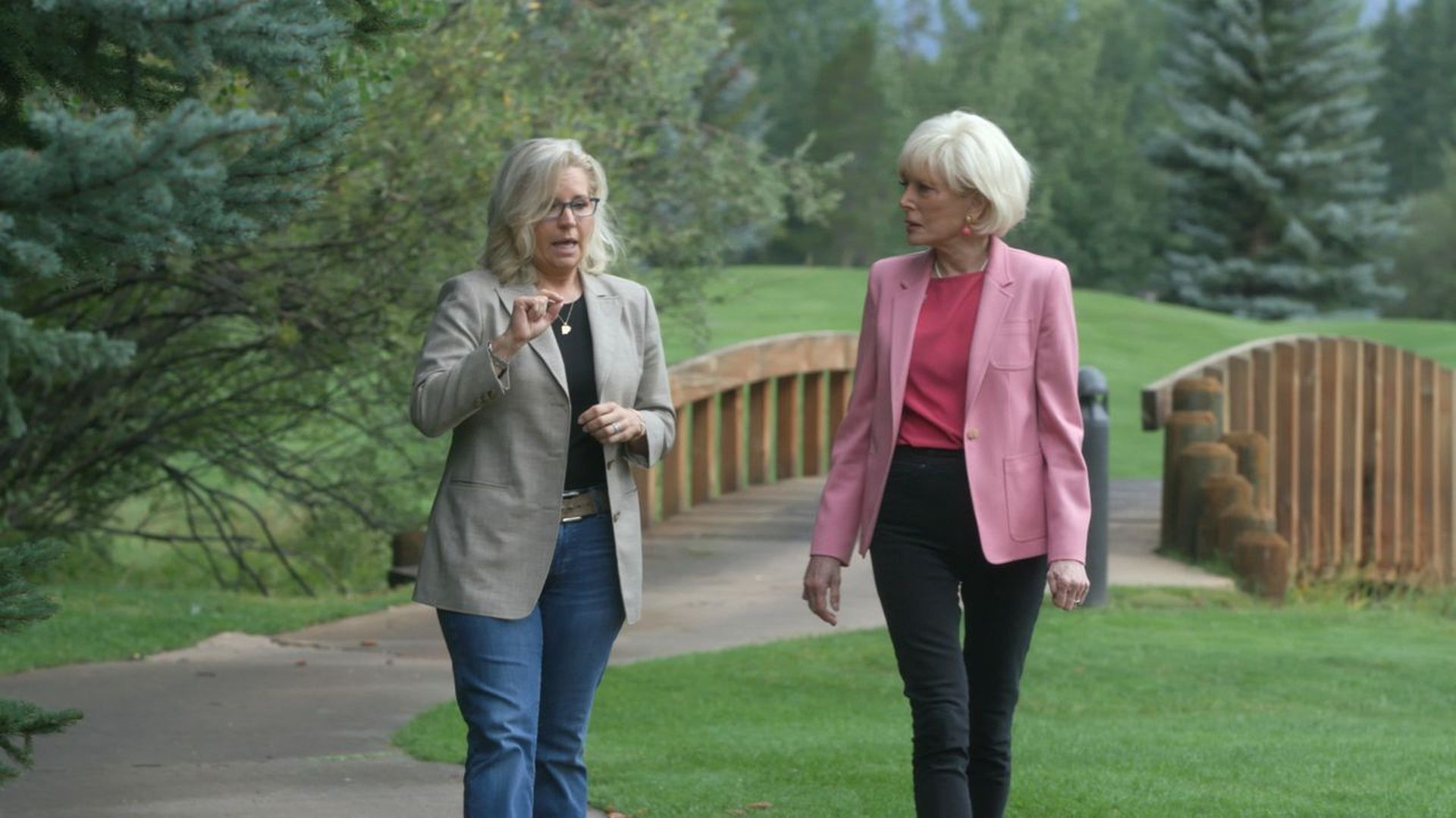 Rep. Liz Cheney talks with Lesley Stahl on "60 Minutes." 