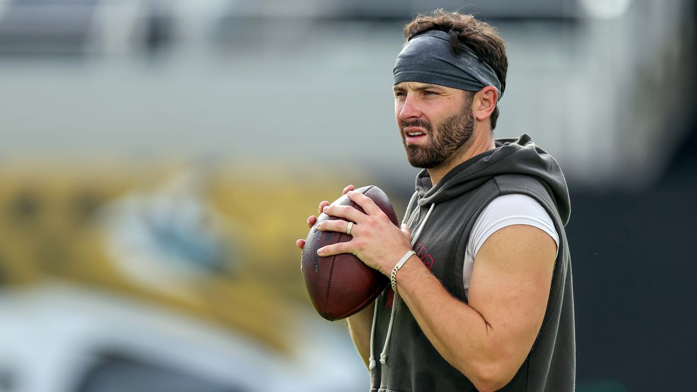 Bucs' Mayfield and Bowles enter 2026 season under pressure