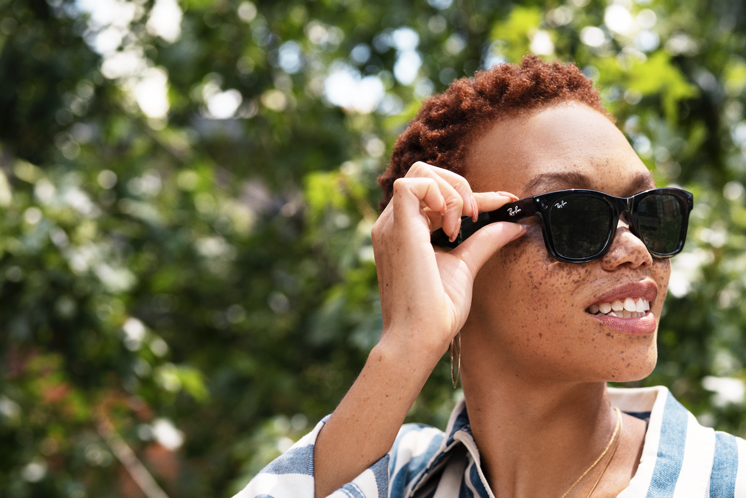 RAY BAN / LIKE NEW / out grow these lovely sunnies hopefully they find a home? New RayBan sunnies have arrived just in time for your  main image 2