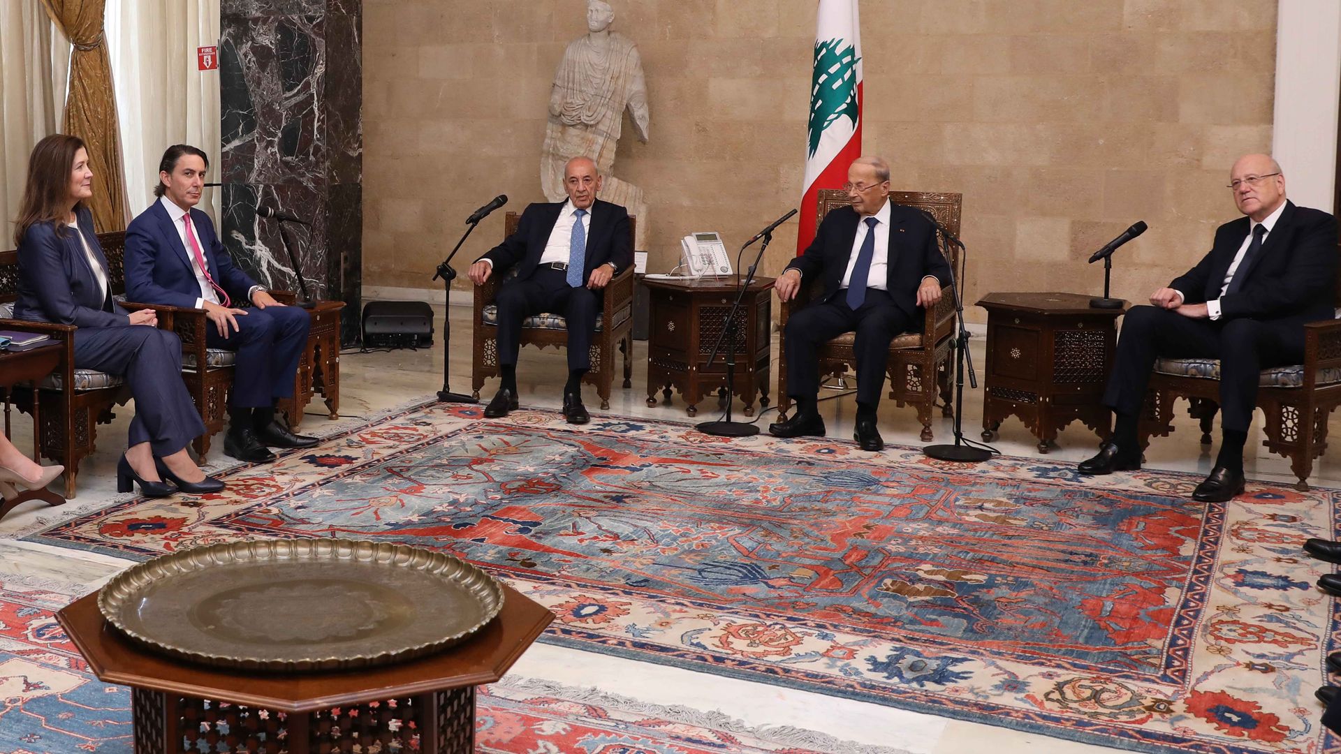 U.S. Senior Advisor for Energy Security Amos Hochstein (2nd L) meets with Lebanese President Michel Aoun (2nd R), Lebanese Prime Minister Najib Mikati (R) and Lebanese Parliament Speaker Nabih Berri 