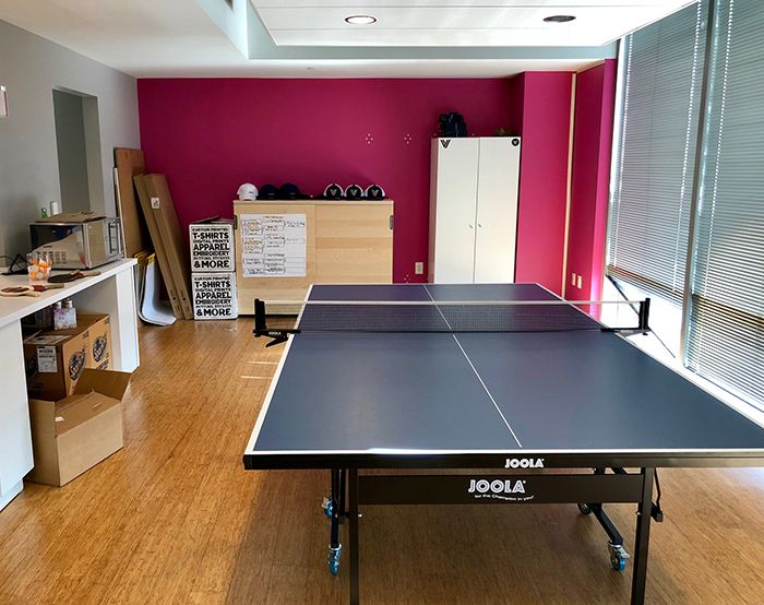 ping-pong-table-at-levvel-technology-charlotte