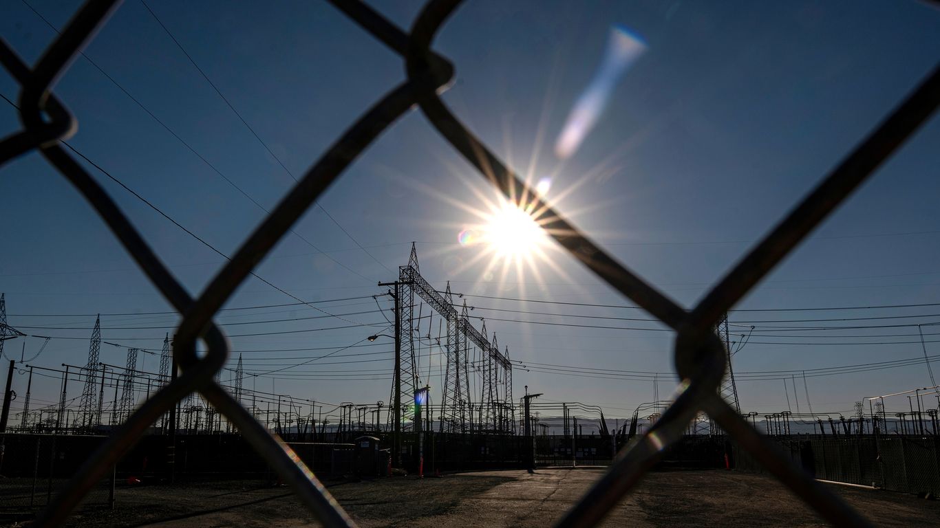 Thousands without power in California’s Bay Area as record heat wave roasts U.S. West