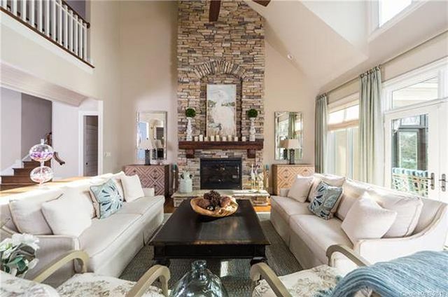 18137-sunset-cove-lane-1