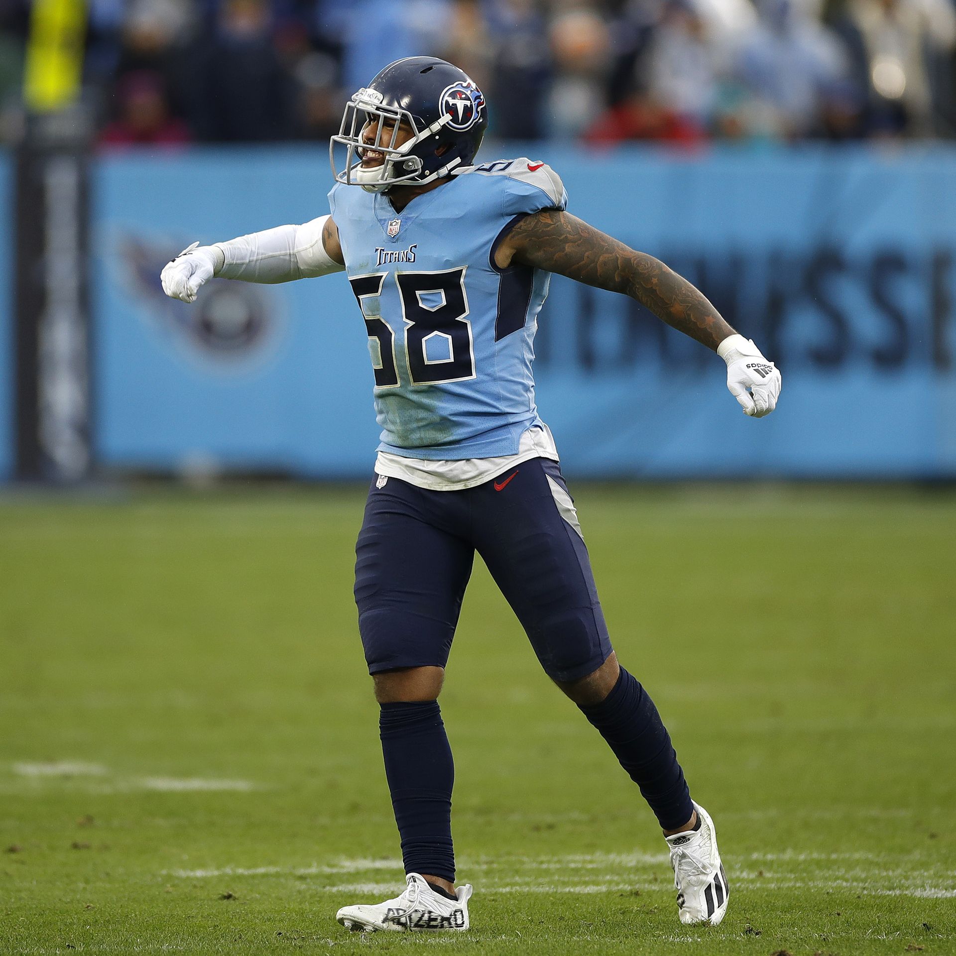 Titans open training camp with new receiver DeAndre Hopkins, and a