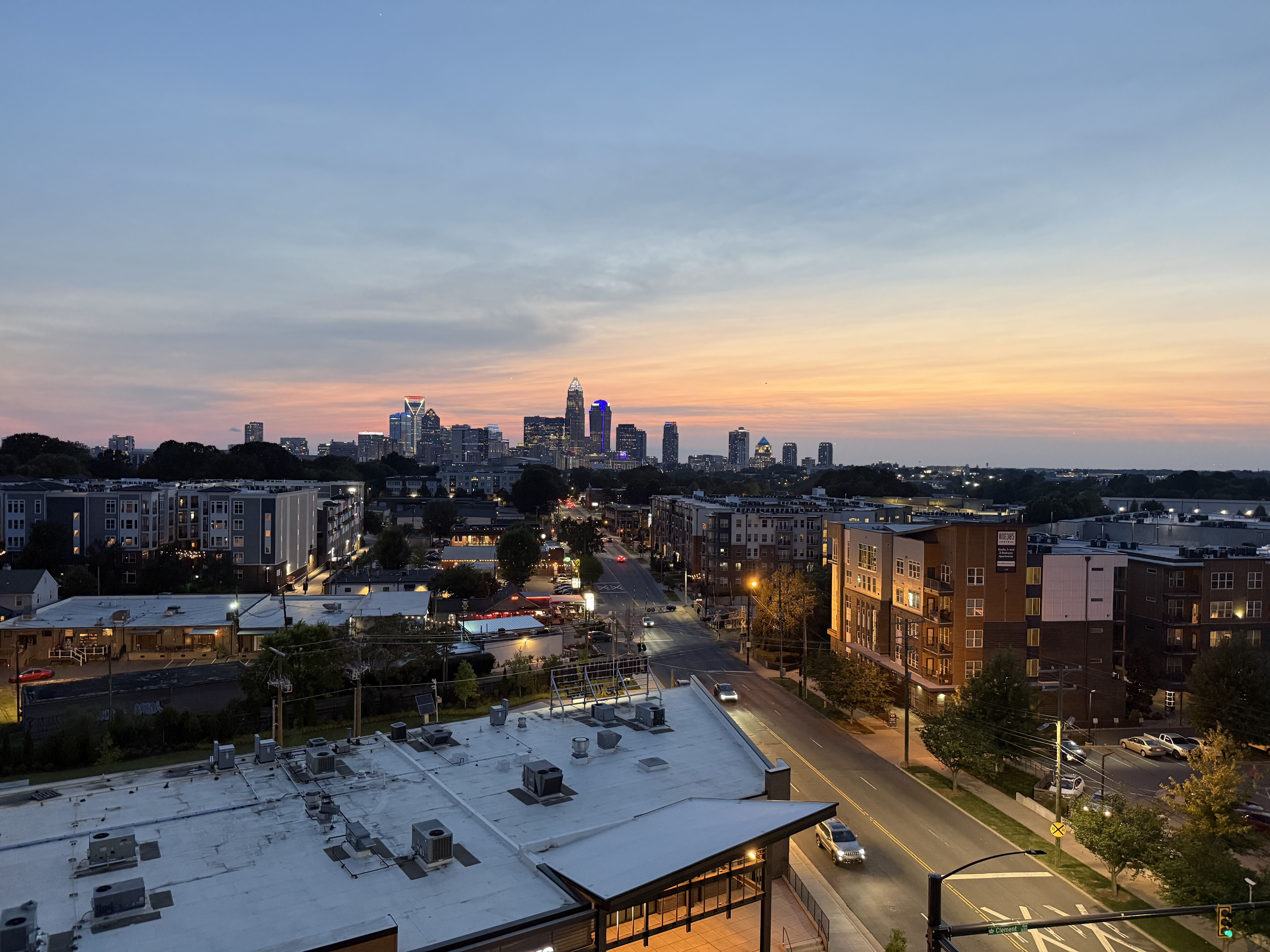 axios.com - McKenzie Rankin - Weekender: 25 things to do in Charlotte this weekend, including a hot dog bar crawl