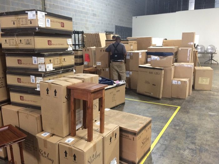 Move Loot warehouse sale