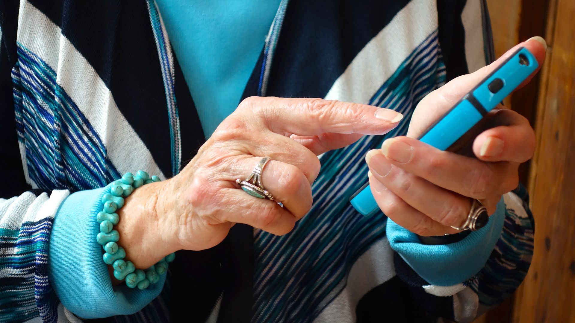 Senior citizen with a smart phone