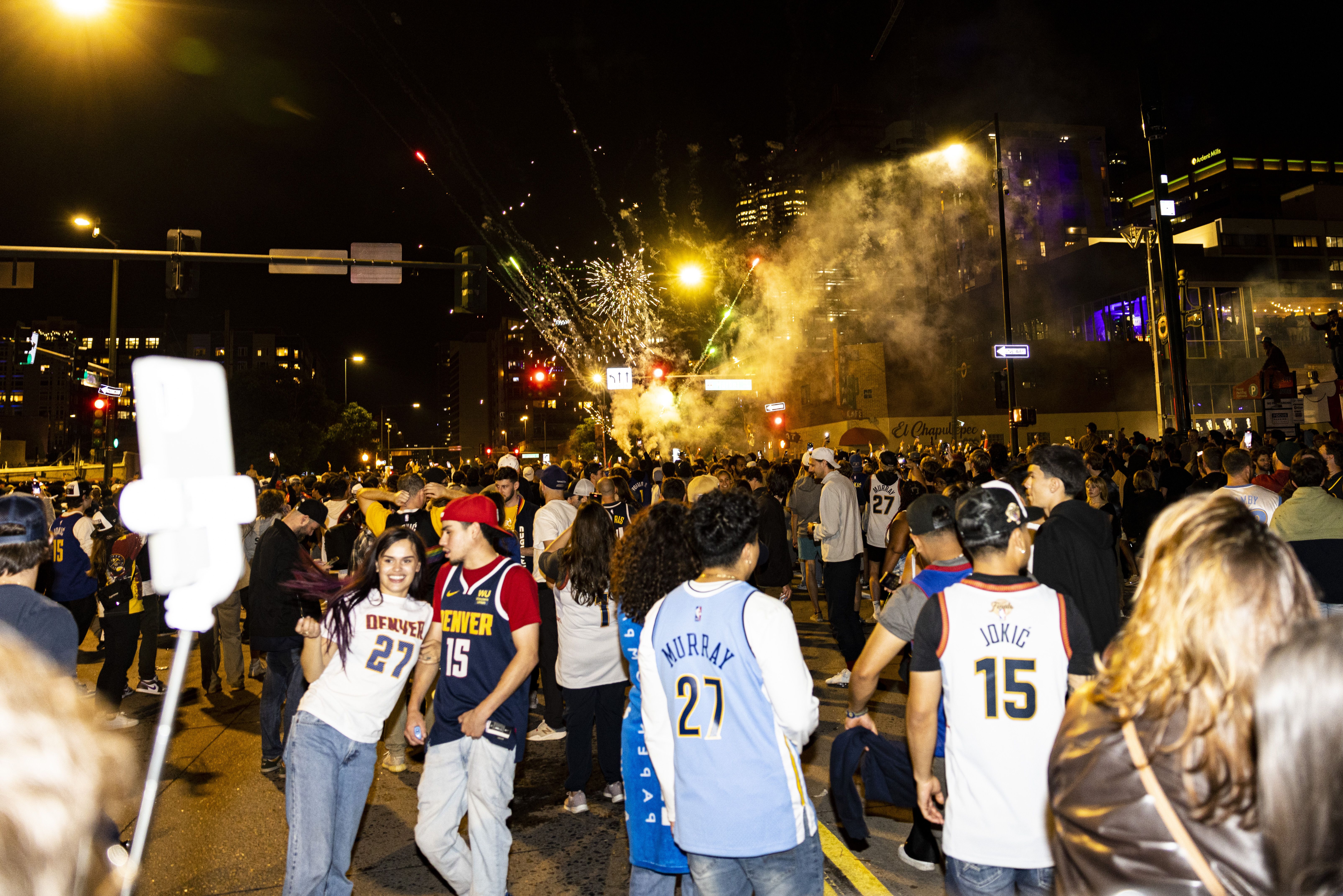 nuggets fans celebrate