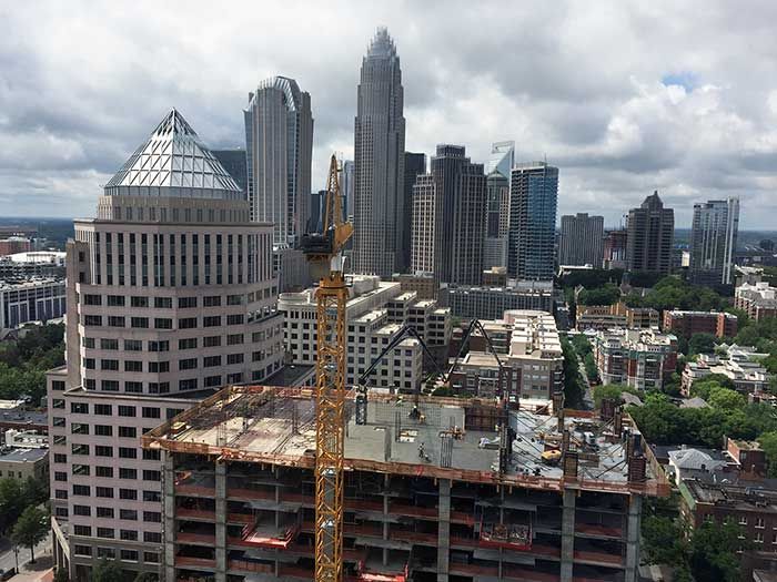 charlotte-skyline-crane