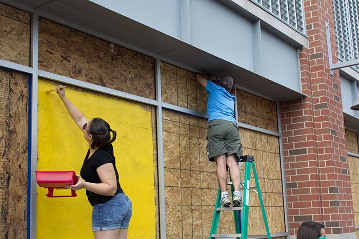 painting-mural-at-hyatt-house