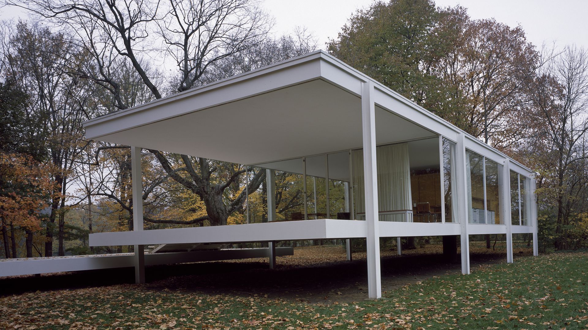 Mies's Farnsworth House