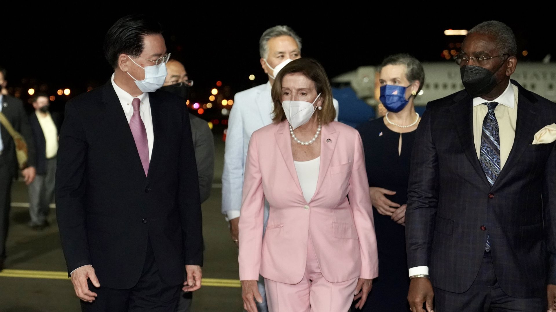 Pelosi with Taiwan's foreign minister