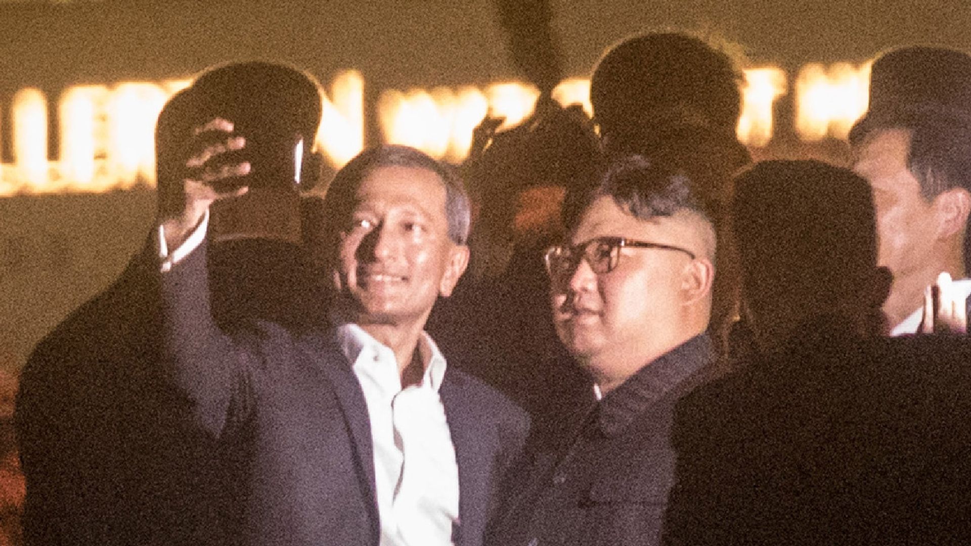 Kim Jong-un takes a selfie with the Singapore foreign affairs minister