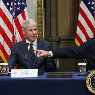 Trump's energy chief: "No guarantees" gas prices will fall in weeks