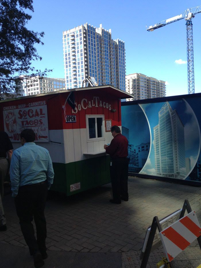 Taco-Truck-on-Corner