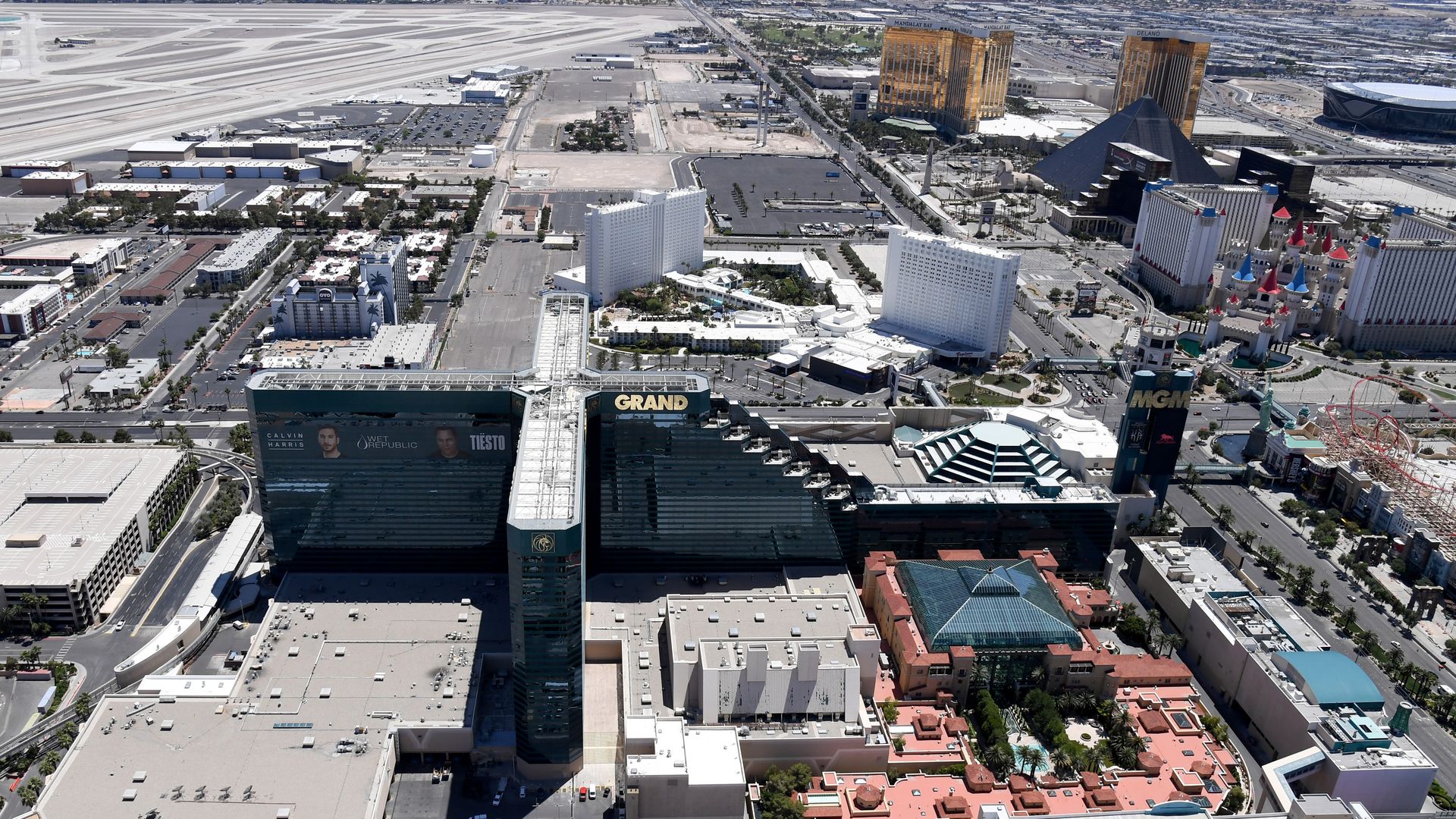 A birds-eye view of the Vegas strip