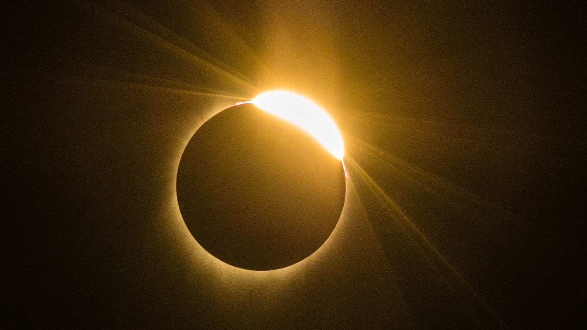 A total solar eclipse viewed from Madras, Oregon, in 2017.