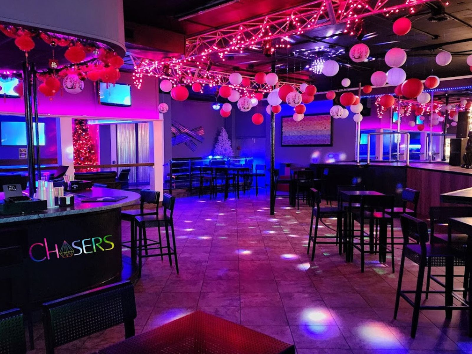 Pride Month 2024: Best LGBTQ+ bars and events in Charlotte - Axios Charlotte