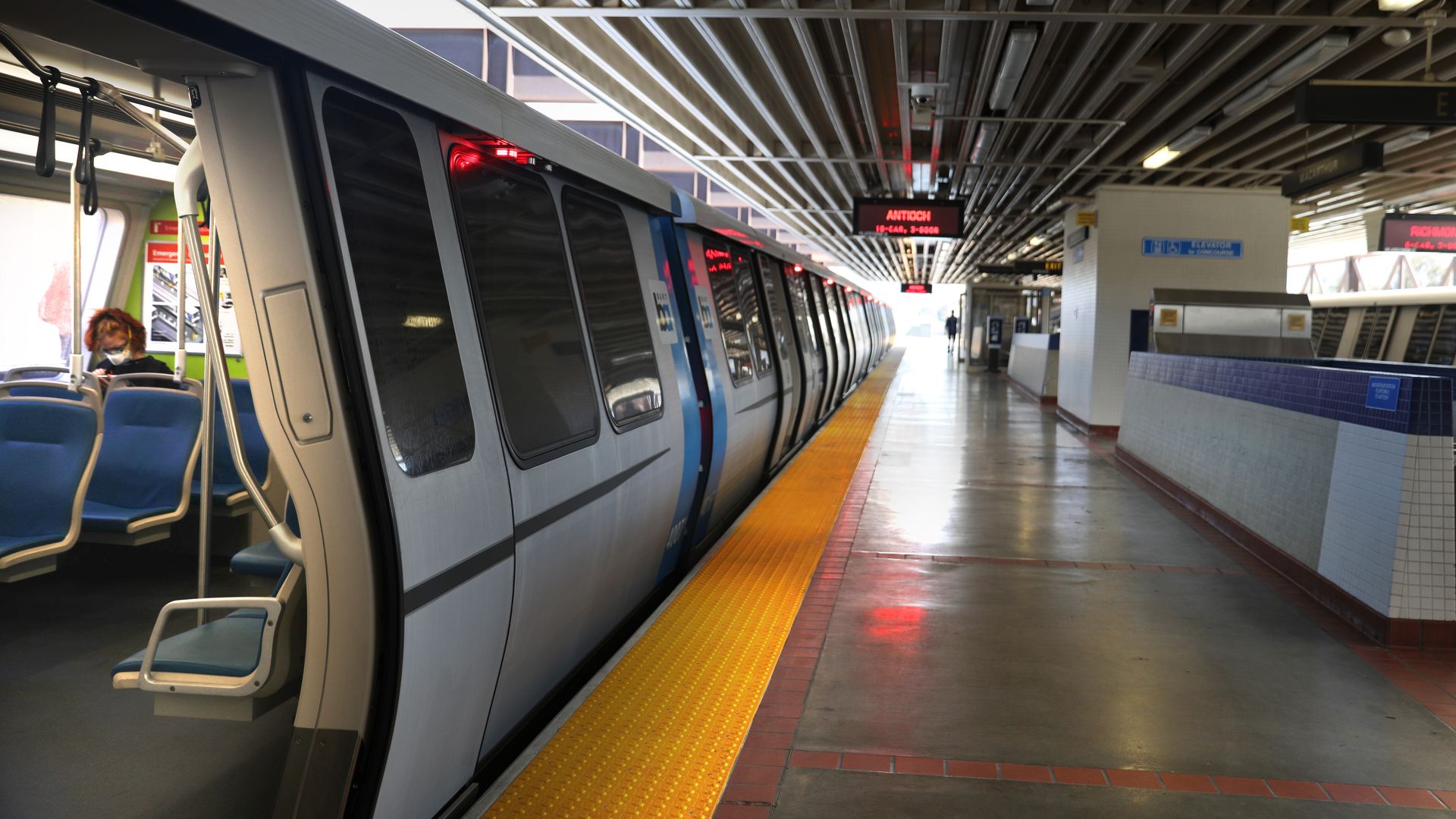 A train at the MacArthur Bart station in Oakland, Calif. 
