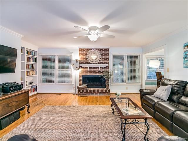 living-room-linden-oaks-home