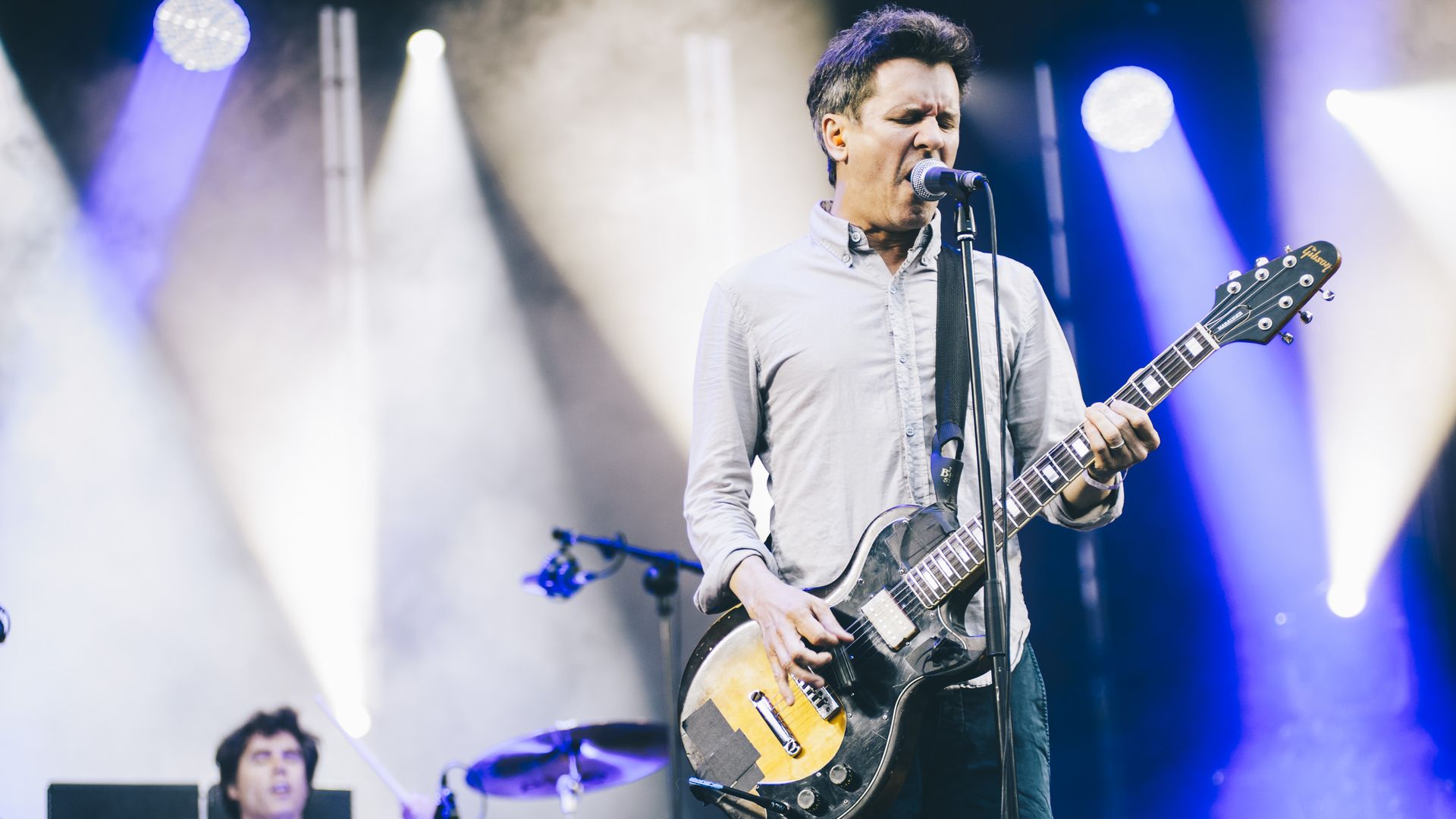 MADRID, SPAIN - MAY 25: Mac McCaughan of Superchunk performs onstage during Tomavistas Festival on May 25, 2018 in Madrid, Spain. (Photo by Mariano Regidor/Redferns)
