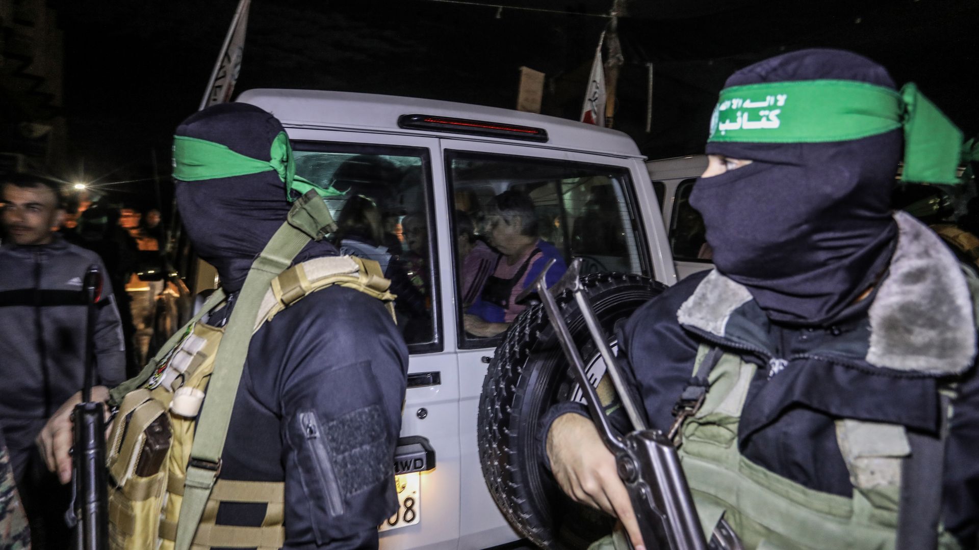 Israel-Hamas updates: Hamas hands over 13 Israeli captives to Red