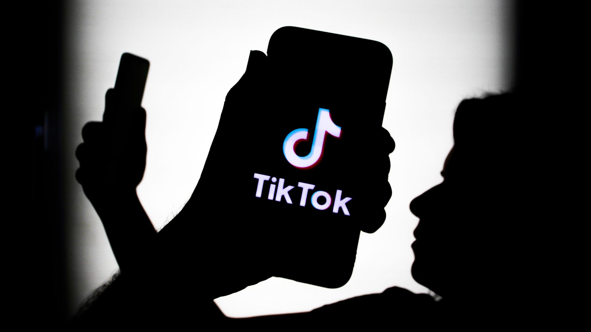 Students Vandalize And Steal From Schools For Viral Tiktok Challenge Axios