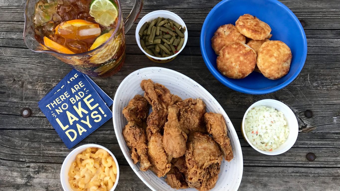 GIVEAWAY win a 100 Visa gift card + a 250 Bojangles gift card