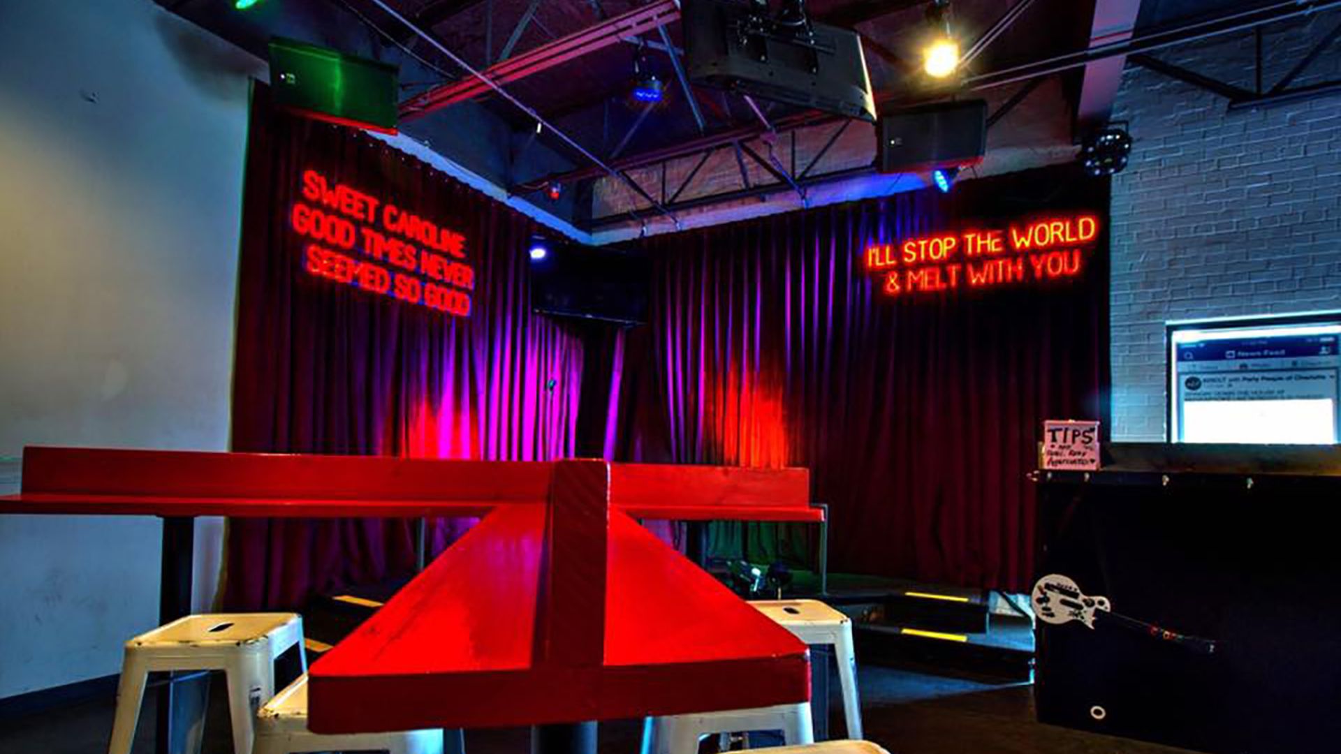 Your complete guide to the 3 best places to sing karaoke in Charlotte