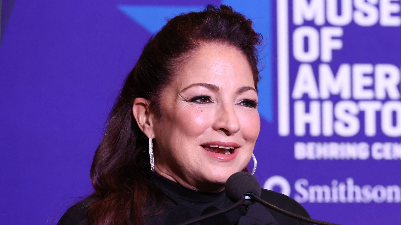 Gloria Estefan to be inducted into the Songwriters Hall of Fame - Axios ...