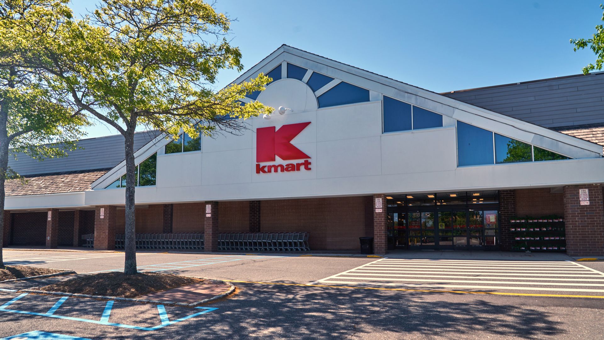 Last Kmart: Bridgehampton, NY store to close, small Miami Kmart still open