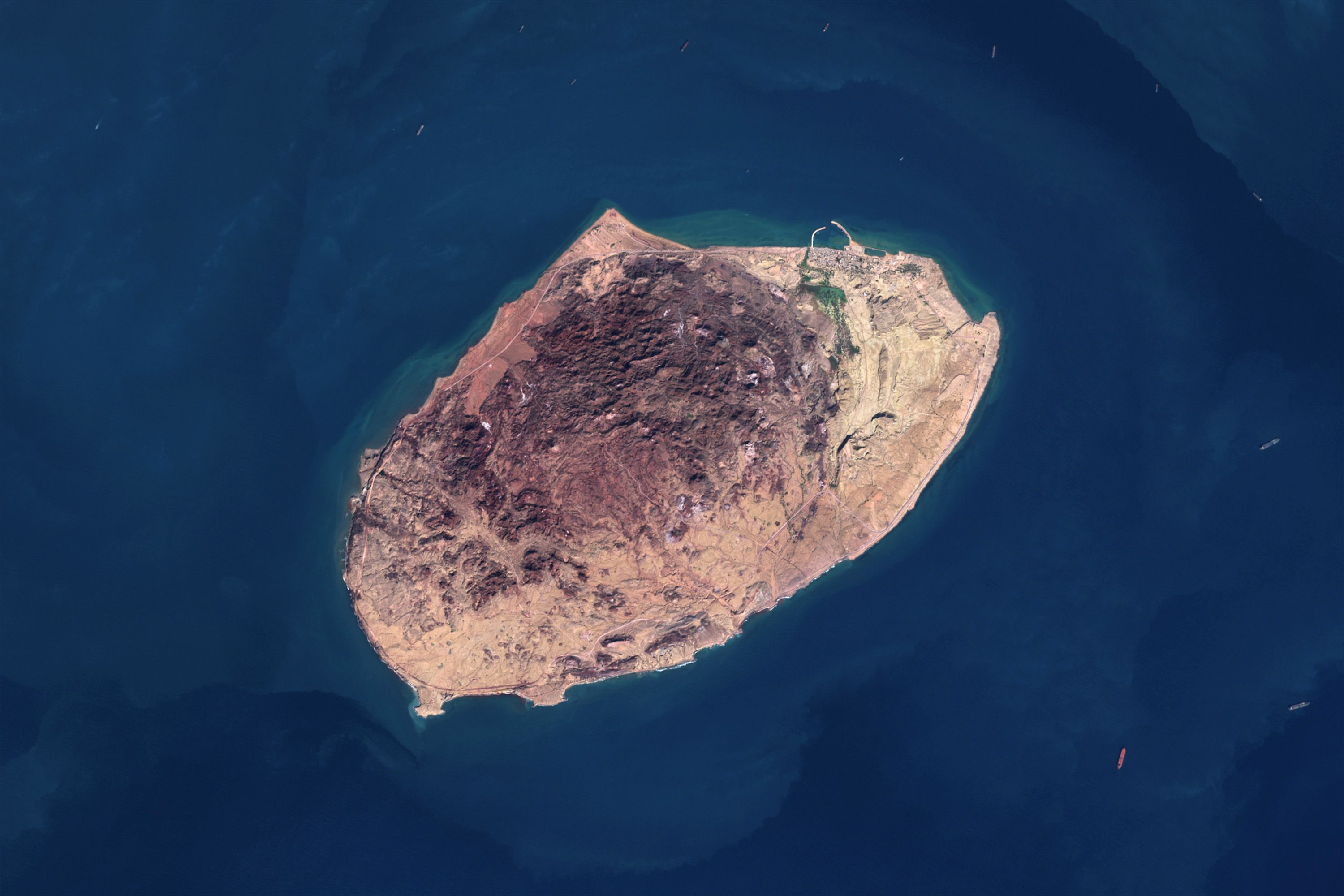 Satellite image of Larak Island, an Iranian island in the Strait of Hormuz.