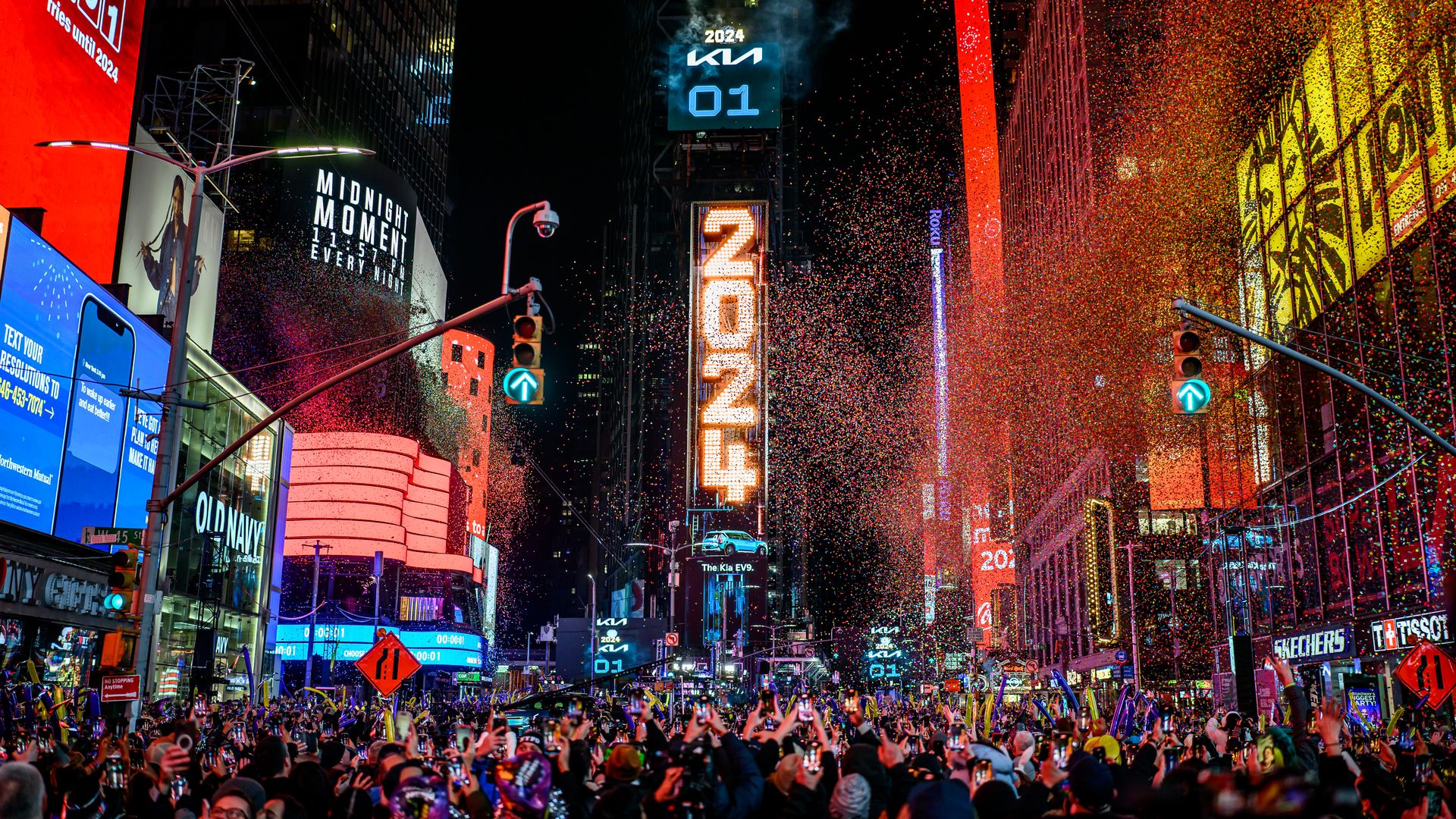  Confetti fills the sky as the countdown to the new year is marked by the Ball Drop and fireworks during the Times Square New Year's Eve 2024 Celebration on December 31, 2023 in New York City.